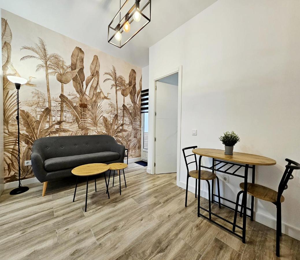 Elegante Apartamento De Diseno. Almería Exterior foto